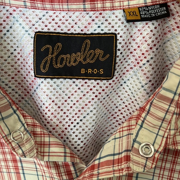 Howler Bros XXL short sleeve vented snap button up shirt - Picture 2 of 8
